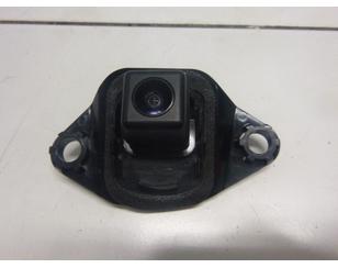 Камера заднего вида для Toyota Yaris 2011-2020 с разбора состояние отличное