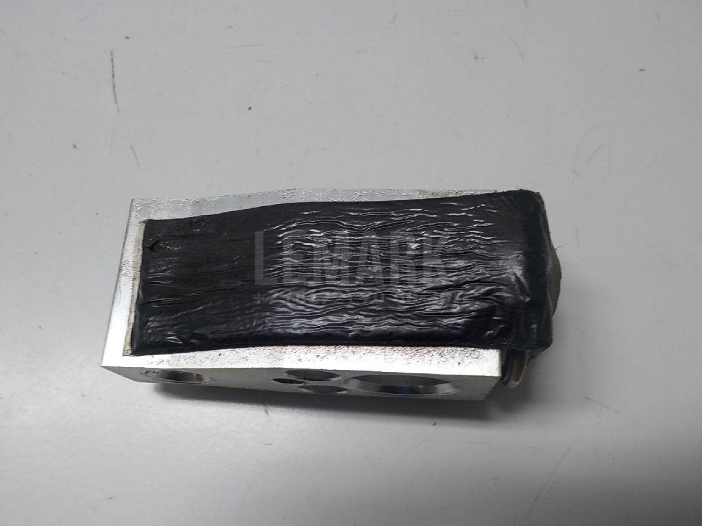 Клапан кондиционера 8851502530 Toyota