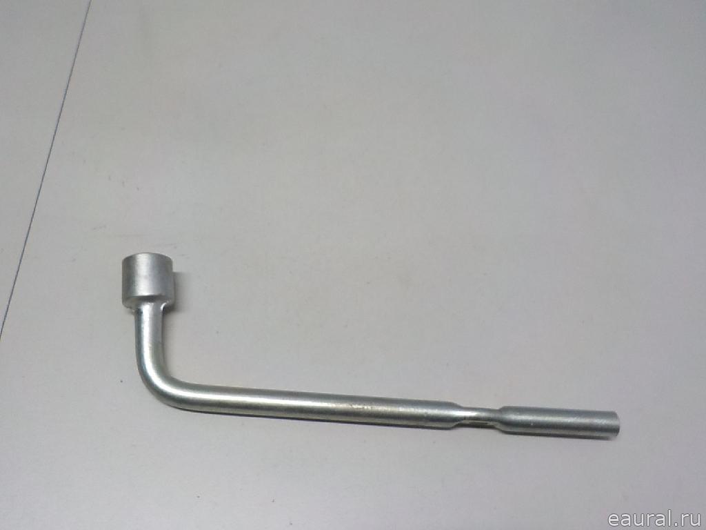 Ключ баллонный