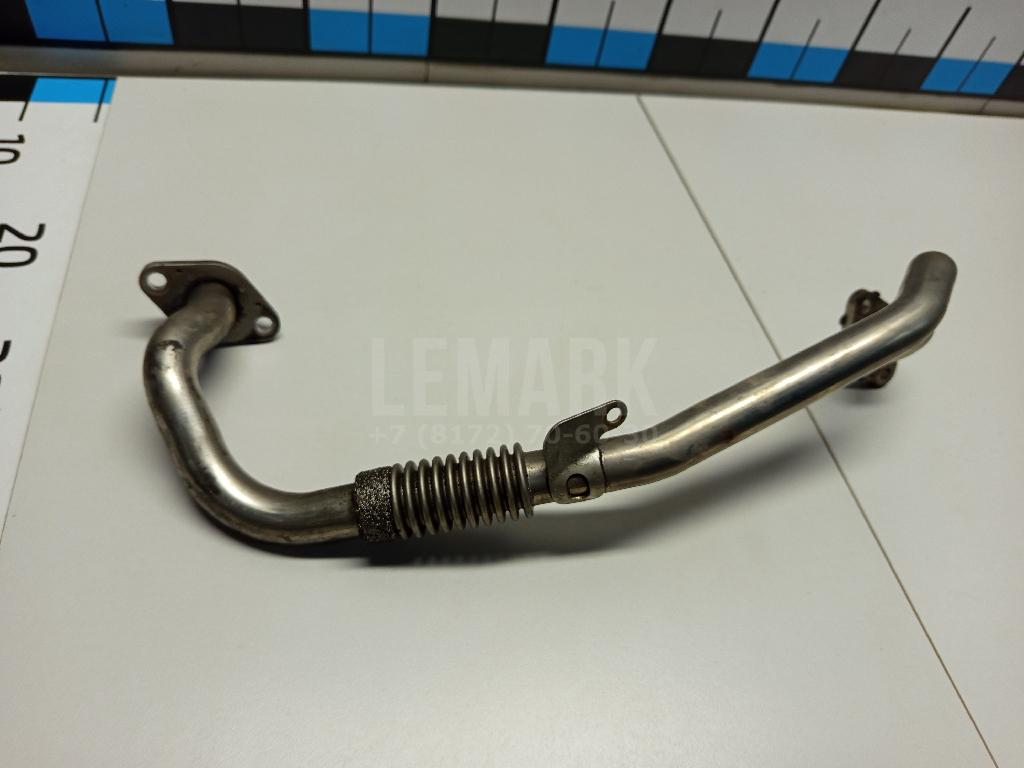 Трубка картерных газов 03L131521 VAG