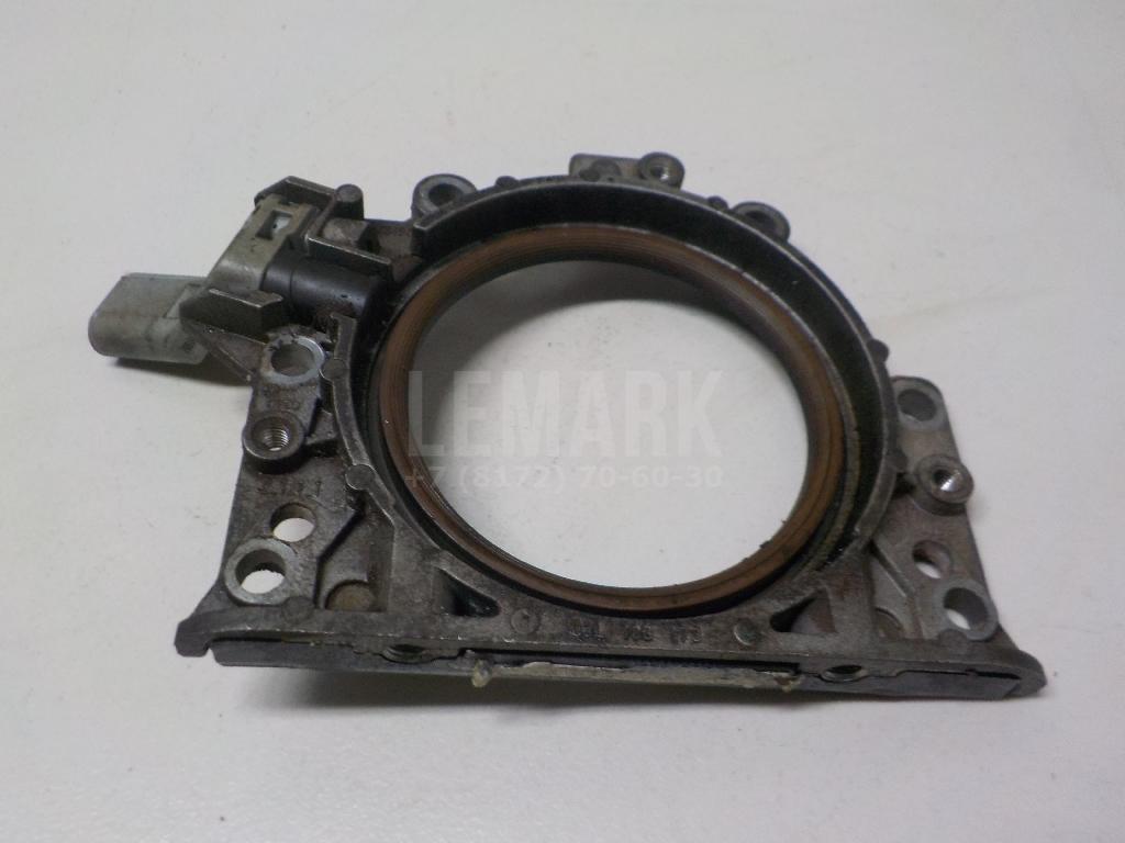 Крышка коленвала задняя 03L103171 VAG