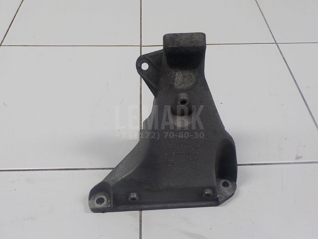 Кронштейн двигателя правый 8D0199308AG VAG