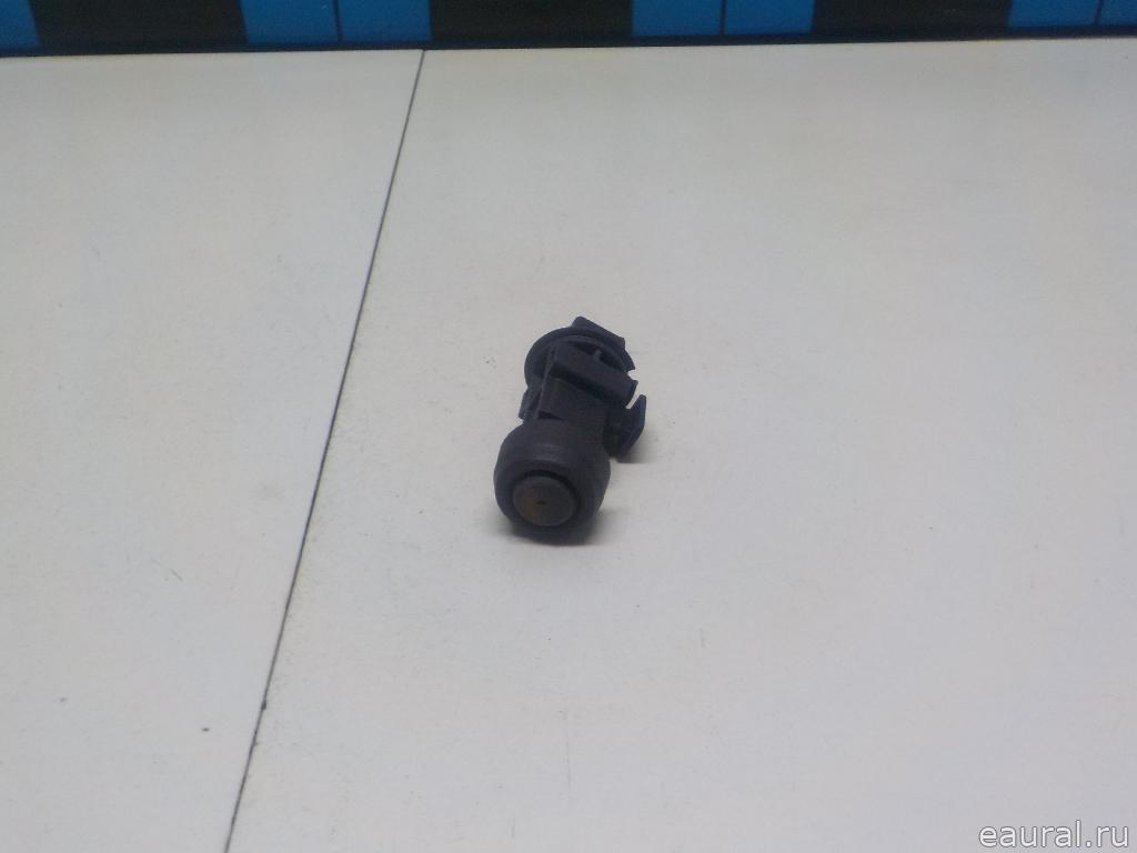 Отбойник капота