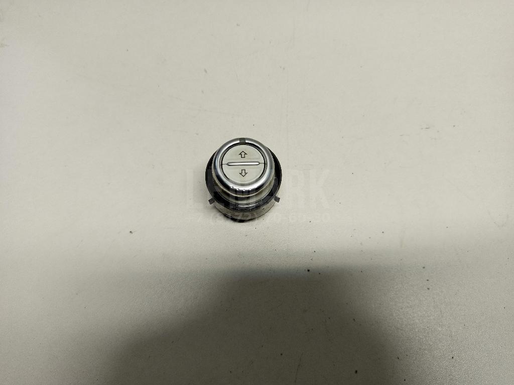Кнопка люка 1K9959561YBE VAG