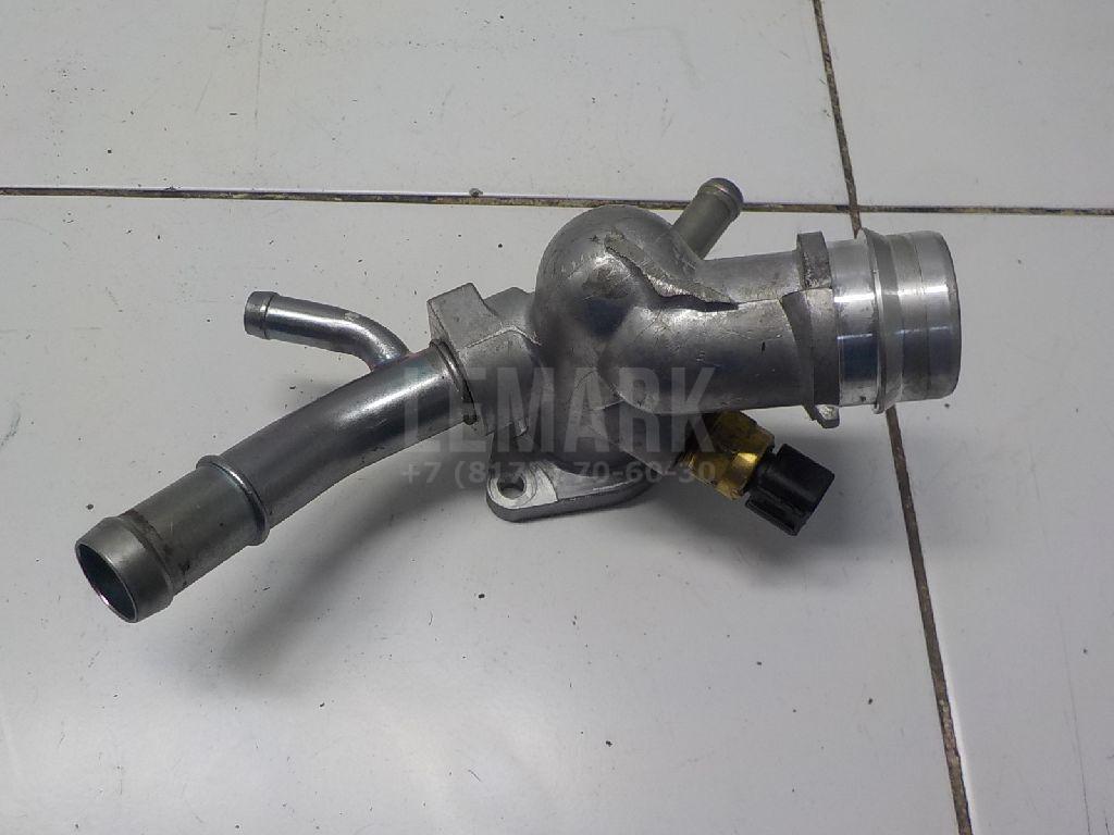 Фланец двигателя системы охлаждения 256002B702 Hyundai-Kia