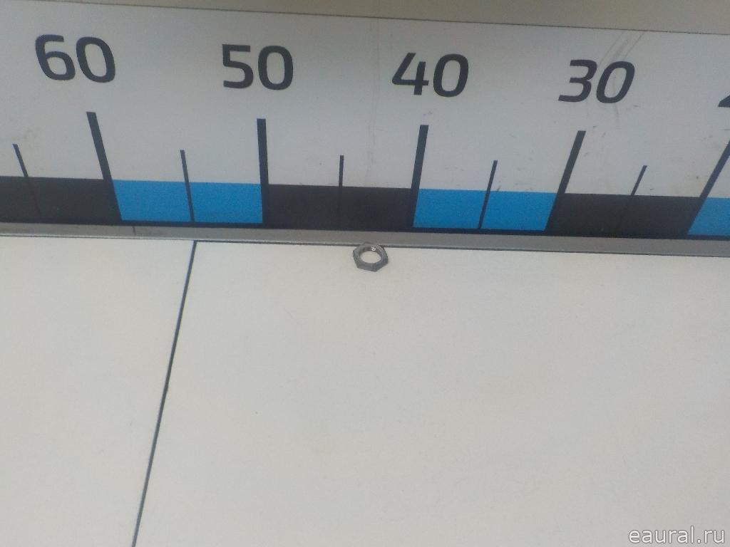 Гайка заднего поводка