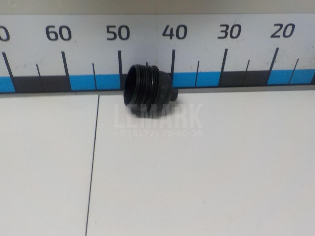 Крышка масляного фильтра 263152F000 Hyundai-Kia
