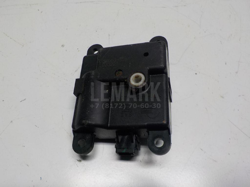 Моторчик заслонки отопителя 27731AL500 Nissan