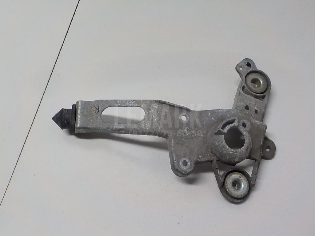 Кронштейн стеклоочистителя 1933690 Ford