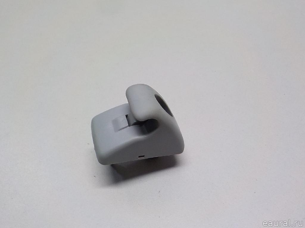 Крючок солнцезащитного козырька