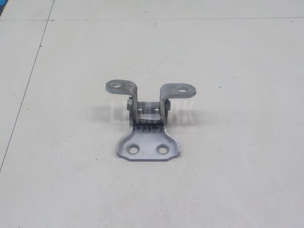 Петля двери передней правой нижняя 6873033021 Toyota