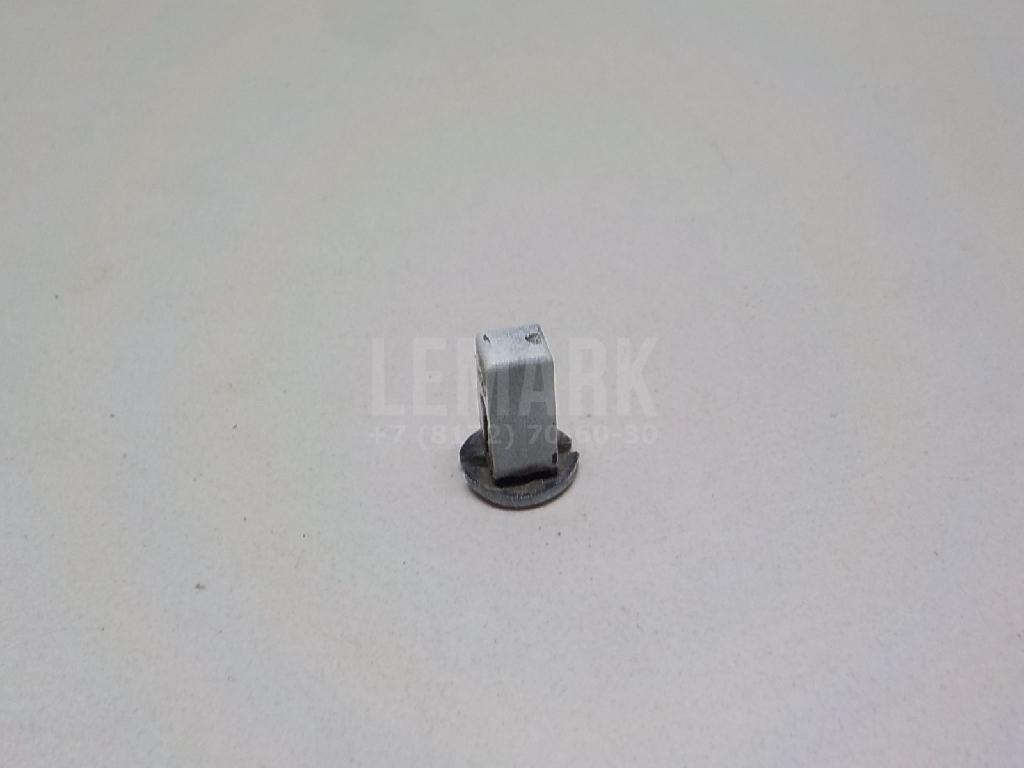 Крепеж (клоп) 6N0809966A VAG