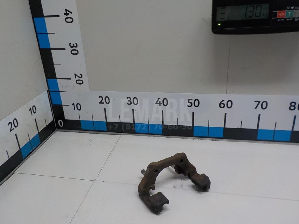 Скоба суппорта заднего