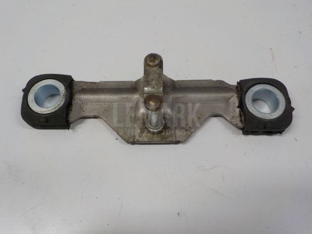 Ответная часть замка багажника 8P4827507A VAG