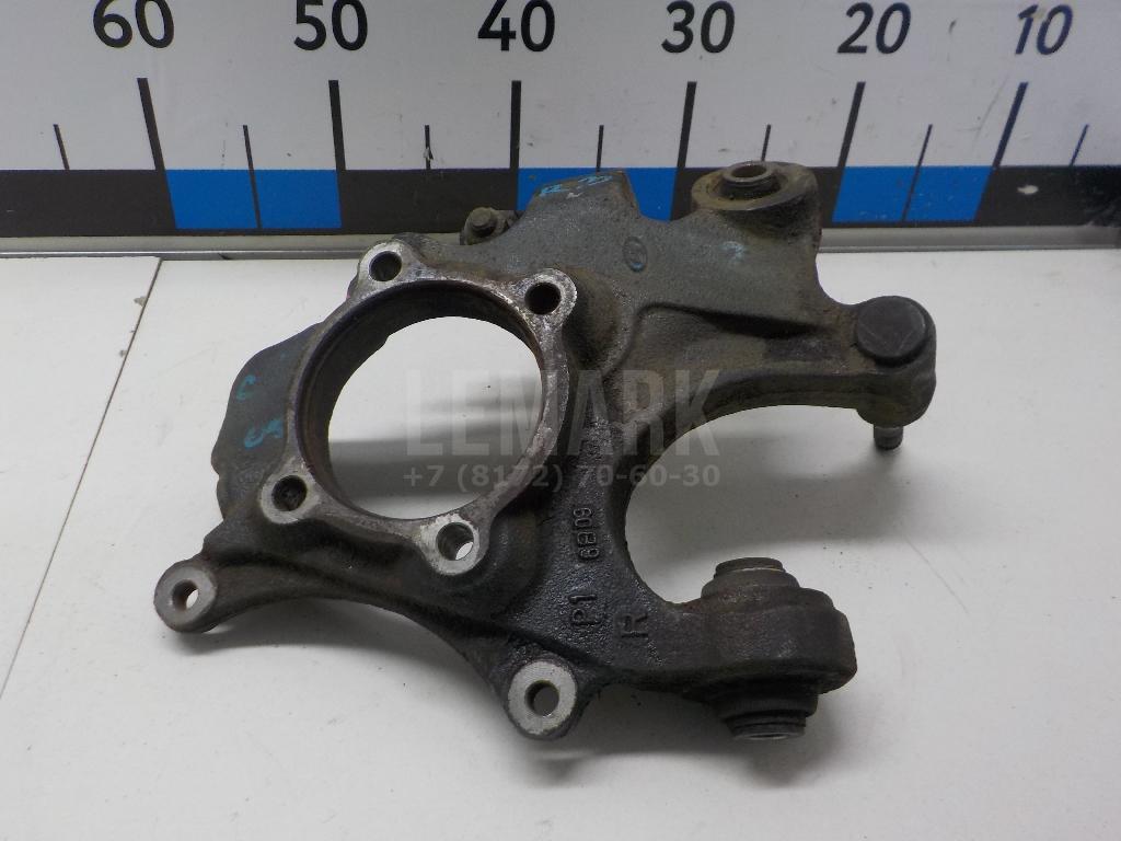 Кулак поворотный задний правый 527202P000 Hyundai-Kia