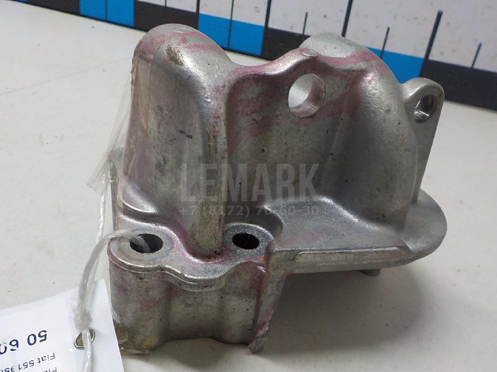 Кронштейн двигателя для  Ford Focus II 2008-2011