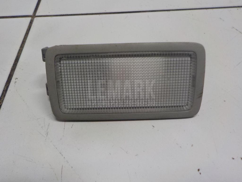 Плафон салонный 8134030100B0 Toyota