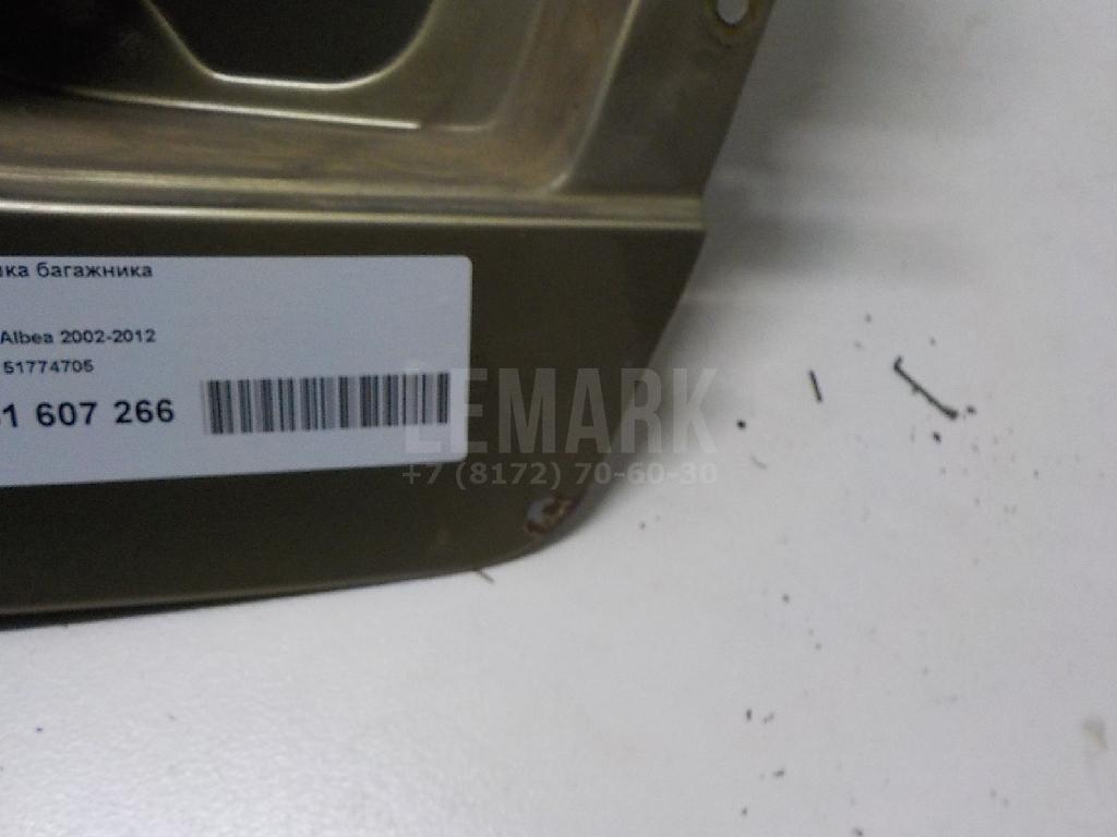 Крышка багажника для  Ford Focus II 2008-2011