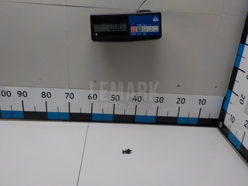 Болт клапанной крышки 06B103831J VAG