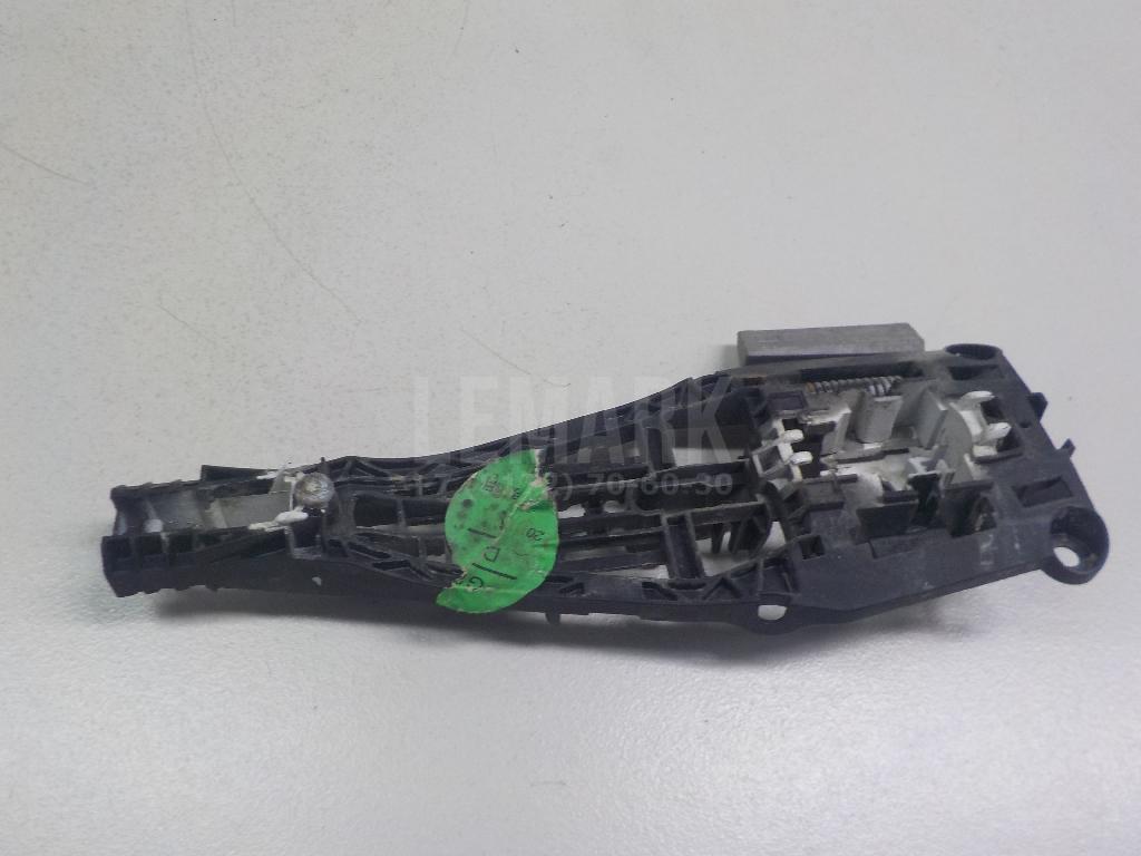 Кронштейн ручки 13505890 GM