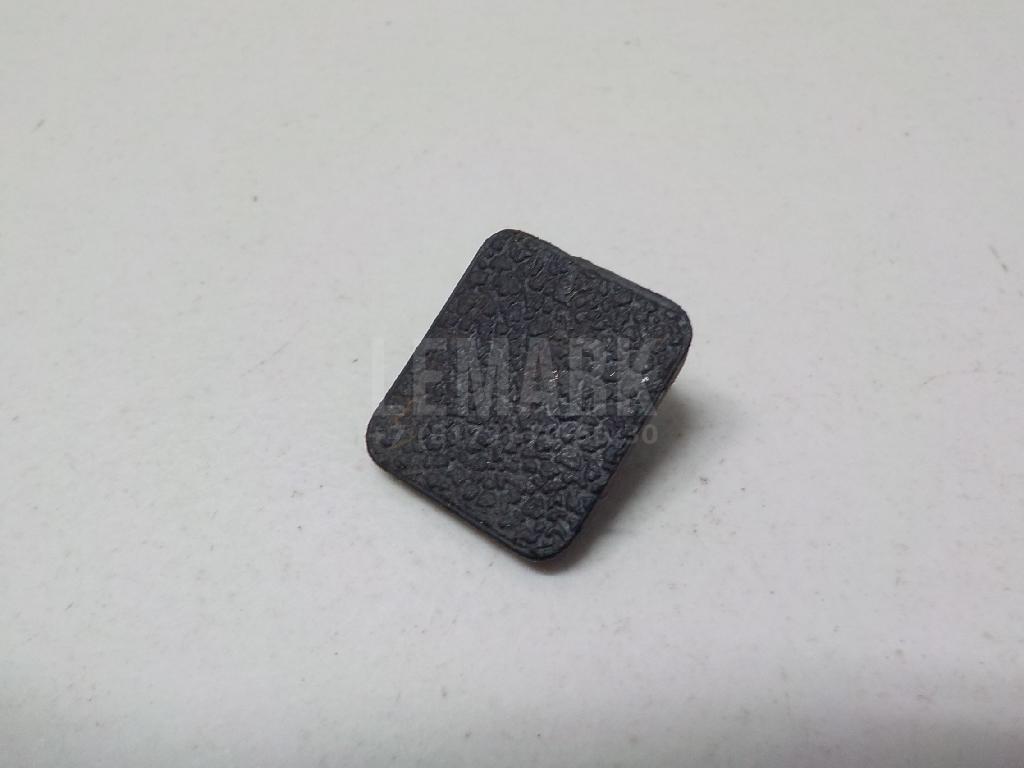 Заглушка 1340688 Ford