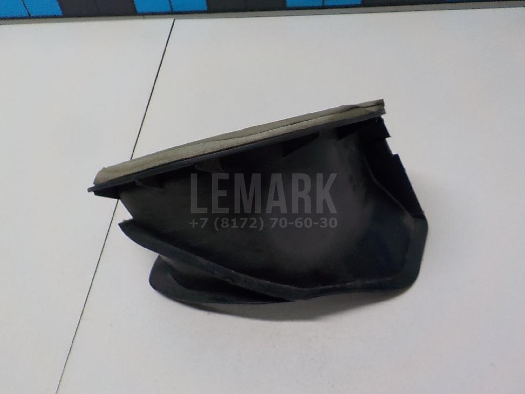 Воздухозаборник (внутри) 7P0819155B VAG