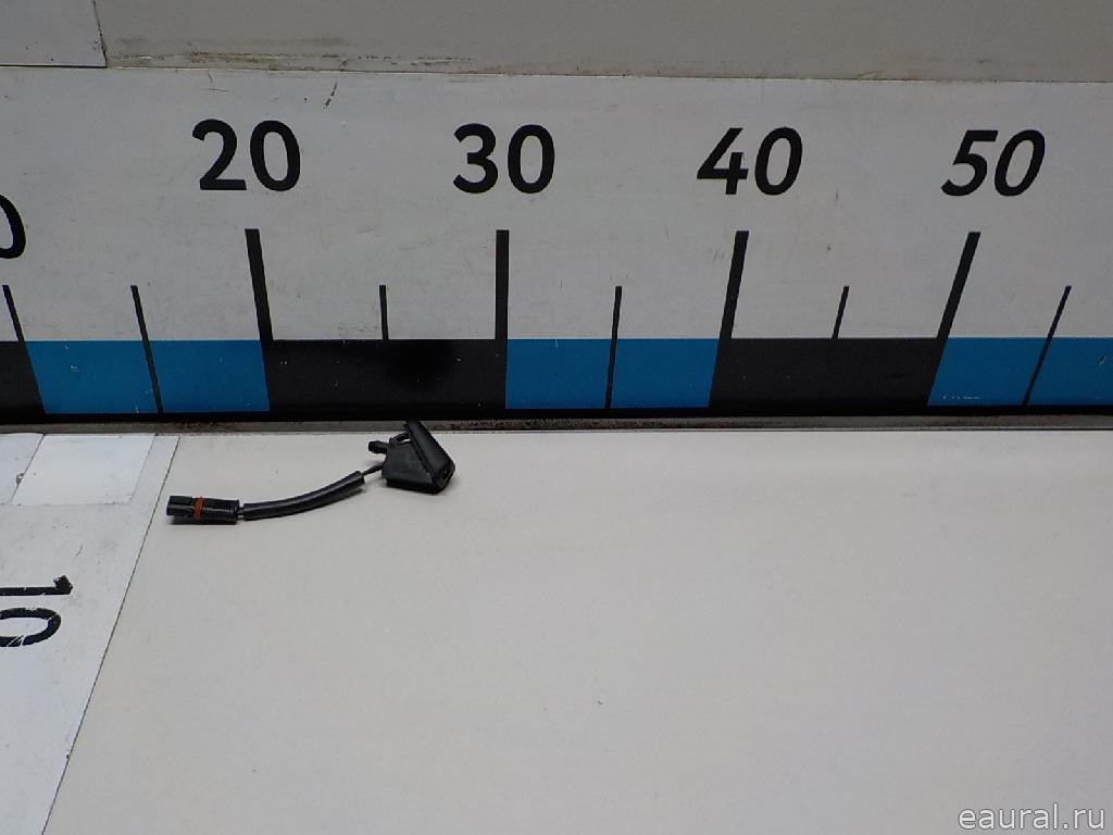 Форсунка омывателя лобового стекла