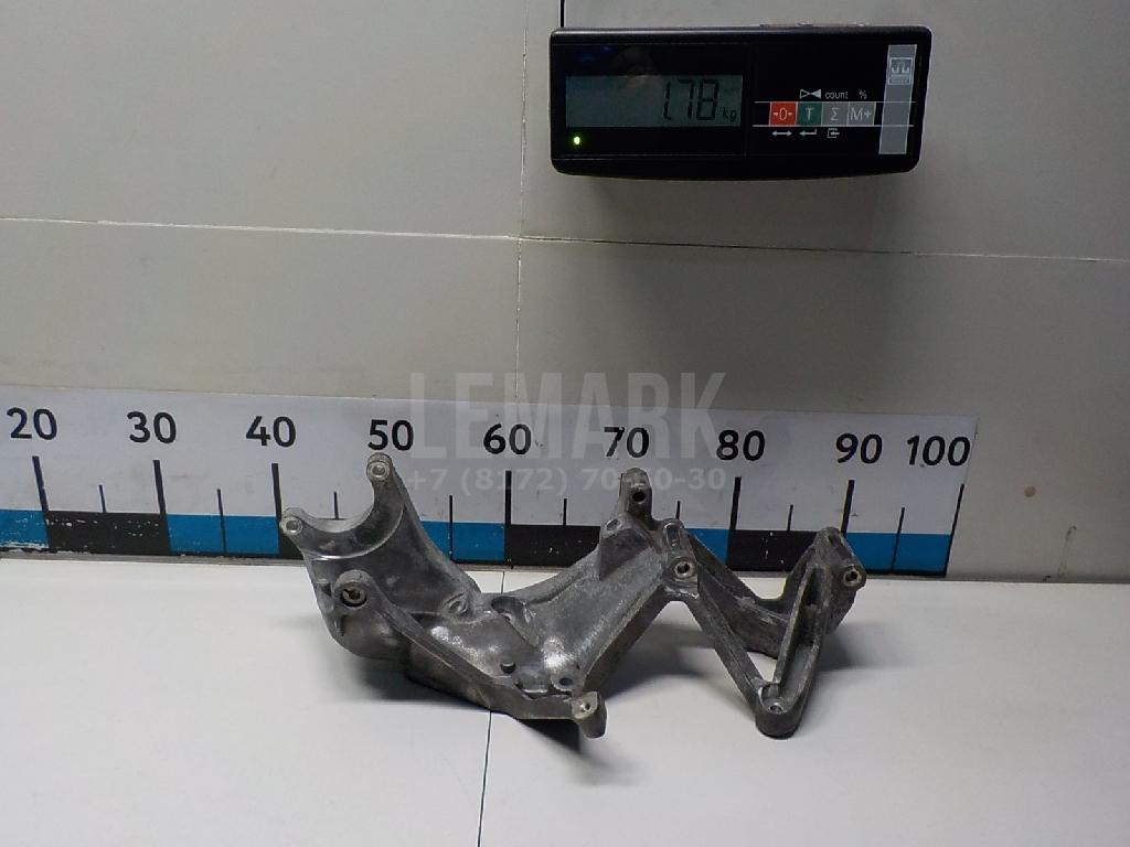Кронштейн генератора 03H260087E VAG