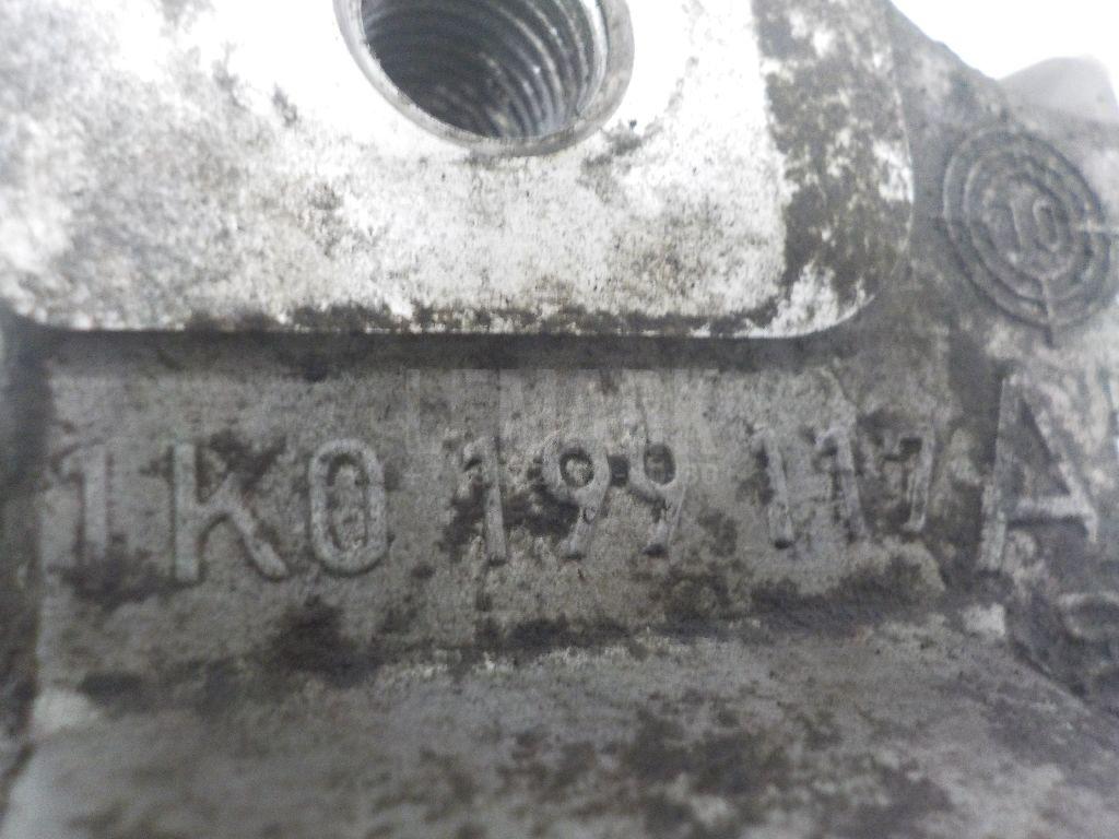 Кронштейн КПП левый