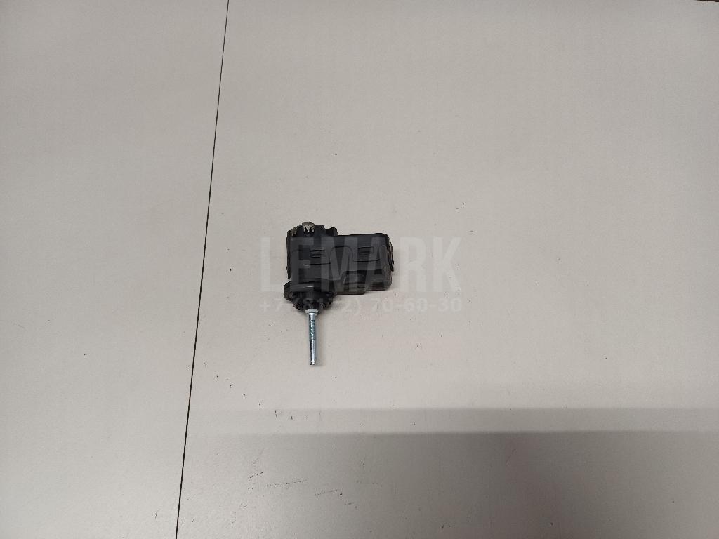 Моторчик корректора фары 921303K000 Hyundai-Kia