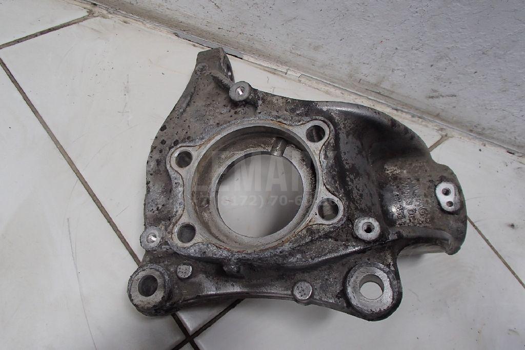 Кулак поворотный передний правый 3C0407258F VAG
