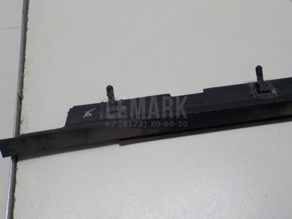 Накладка стекла переднего левого для  BMW 4-serie G22/G23 2020