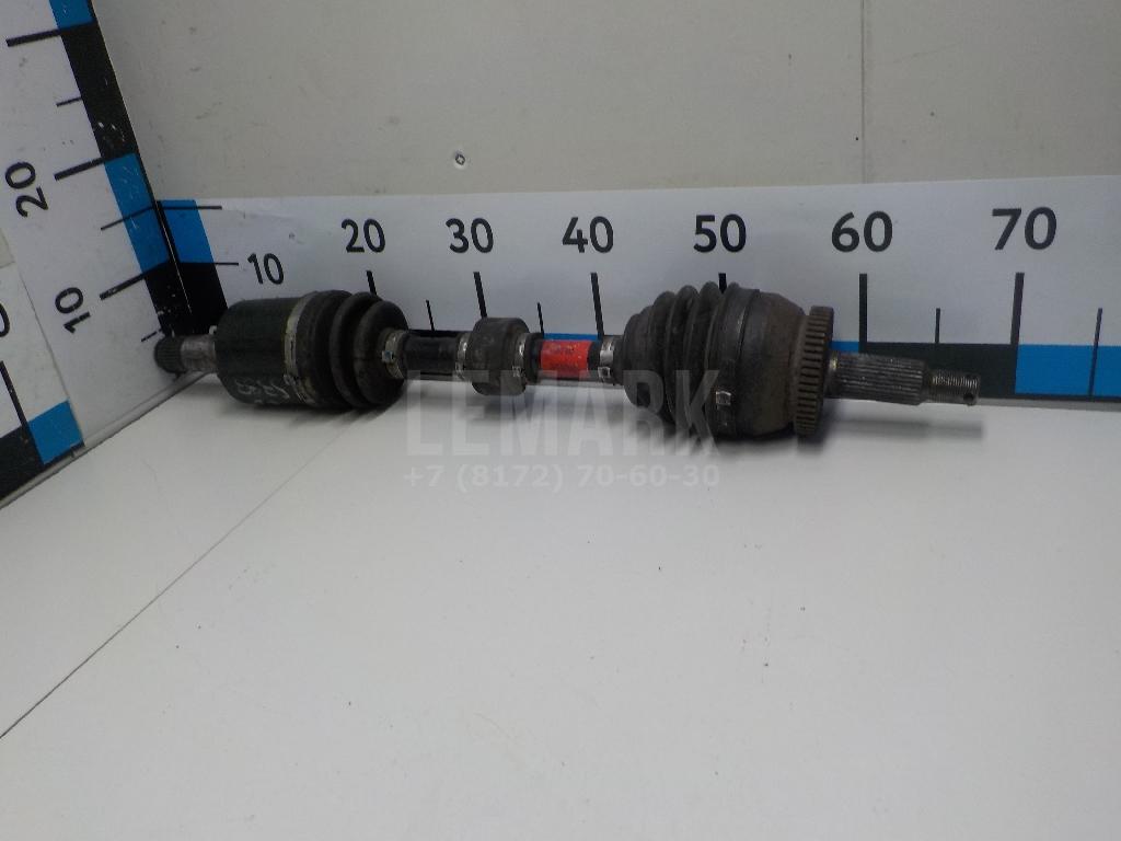 Полуось передняя левая 495002B260 Hyundai-Kia