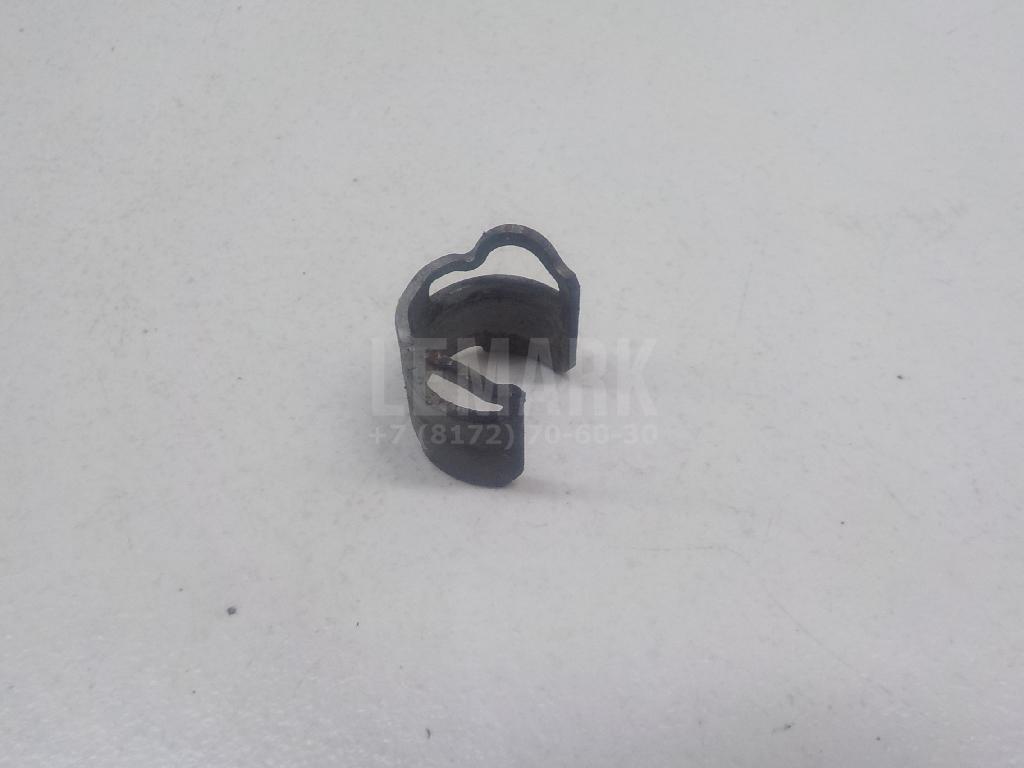 Крепеж форсунки 06D133036K VAG