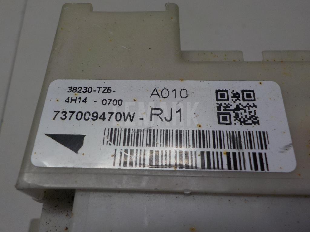 Блок предохранителей для  Audi 80/90 [B2] 0-1986