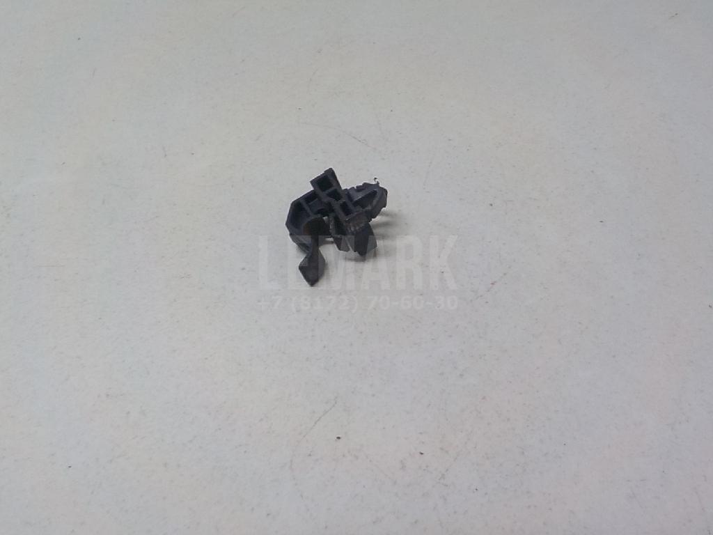 Крепеж крючка капота 811742L000 Hyundai-Kia