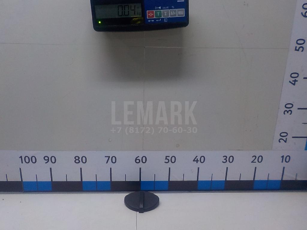 Накладка (кузов внутри) 685663UF0A Nissan