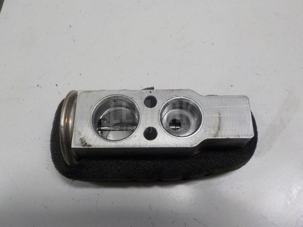 Клапан кондиционера 8851542090 Toyota