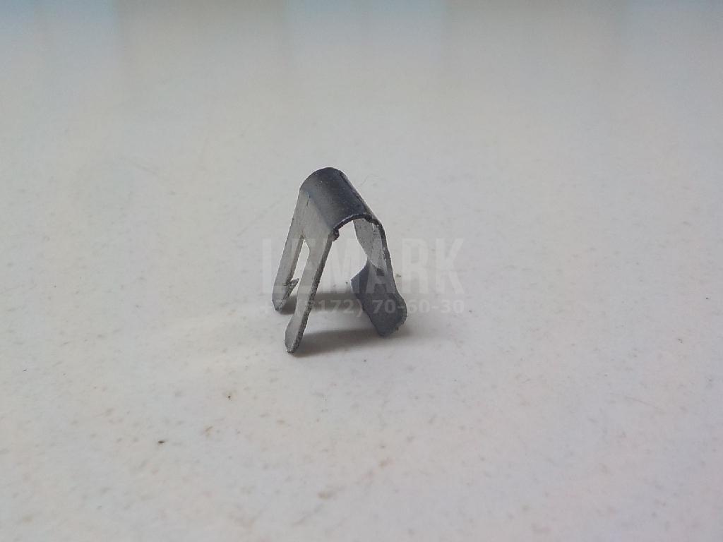 Пружина лючка бензобака 7955329000 Hyundai-Kia