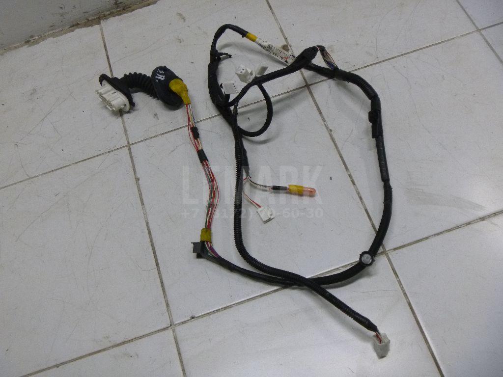 Проводка (коса) 8215360340 Toyota