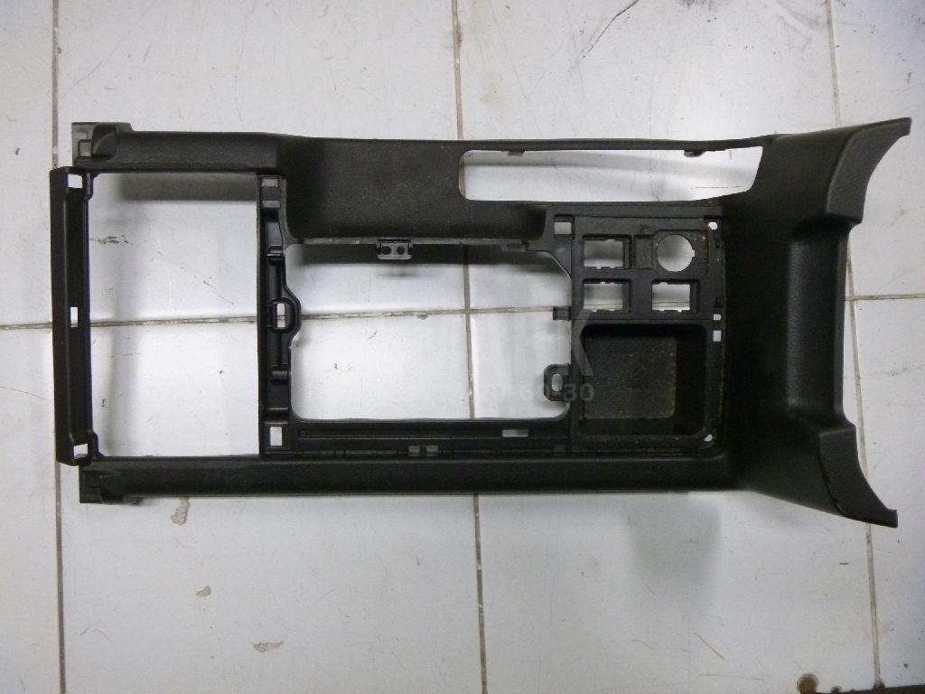 Накладка (кузов внутри) 5883360150C0 Toyota
