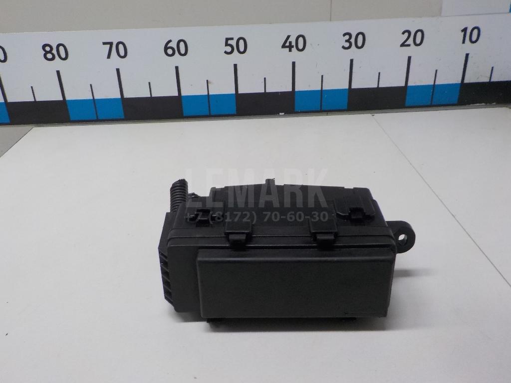 Блок предохранителей для  Audi 80/90 [B2] 0-1986