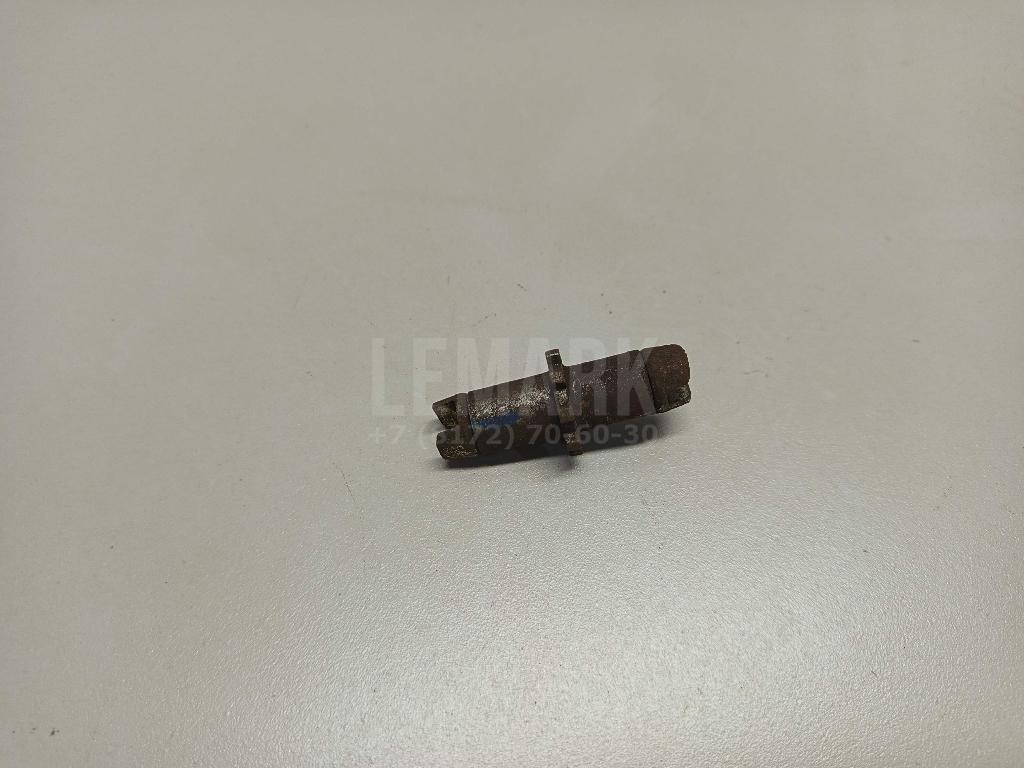 Винт регулировки колодок ручного тормоза 582531G300 Hyundai-Kia