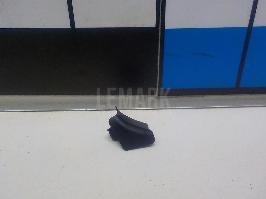 Накладка (кузов внутри) 82291JG020 Nissan