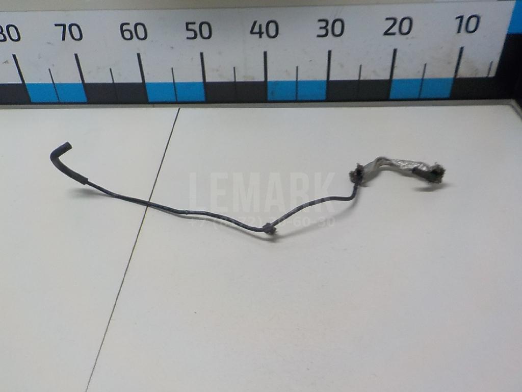 Трубка вакуумная 06J133241F VAG