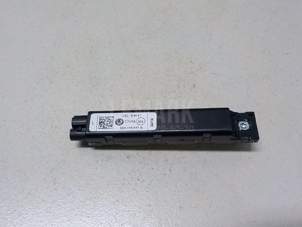 Усилитель 5E5035577B VAG