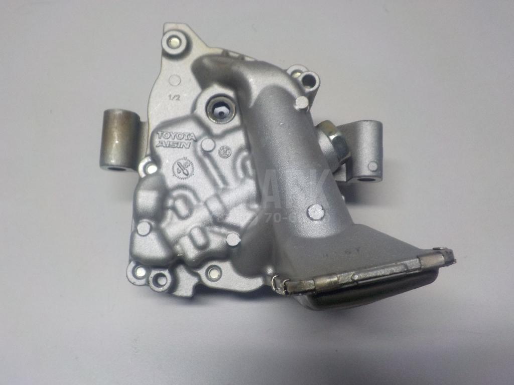 Насос масляный 1510037020 Toyota