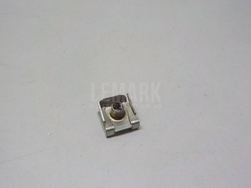 Скоба крепежная N91053201 VAG