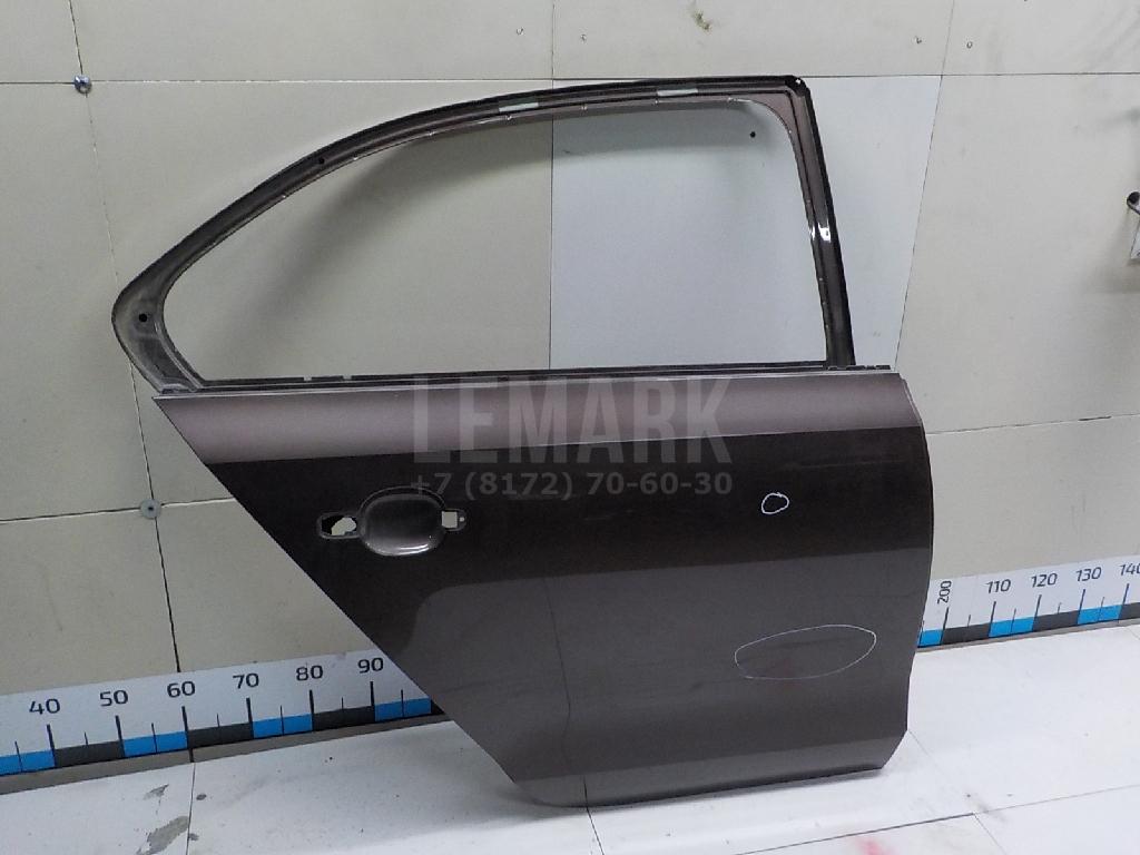 Дверь задняя правая 5C6833056E VAG