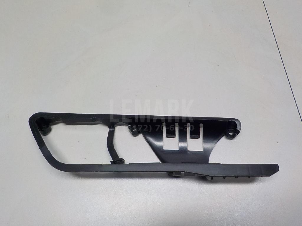 Кронштейн внутренней ручки 5C6837198A VAG